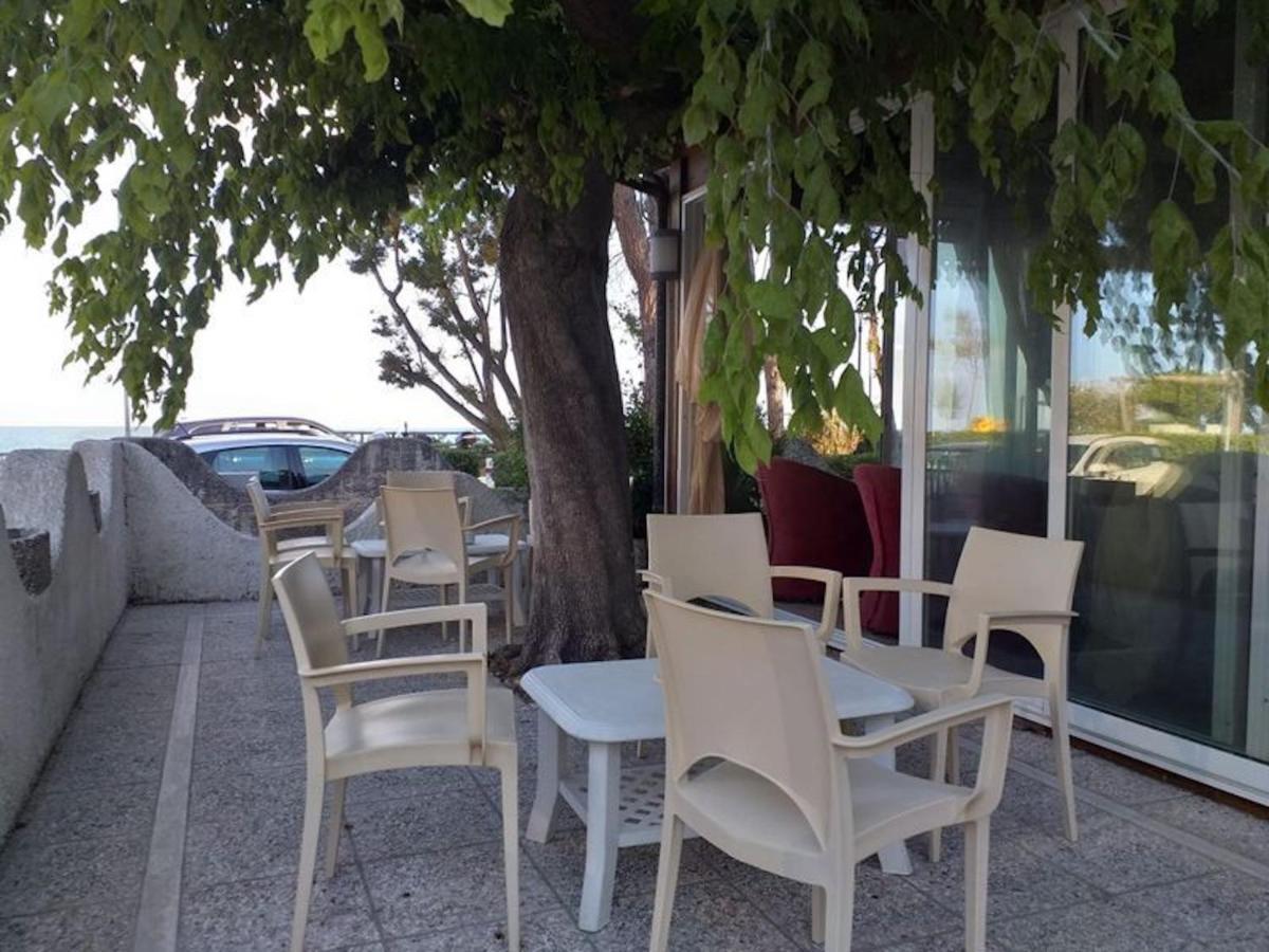פינטו Room In Bb - Spacious Double Room Beside The Sea מראה חיצוני תמונה