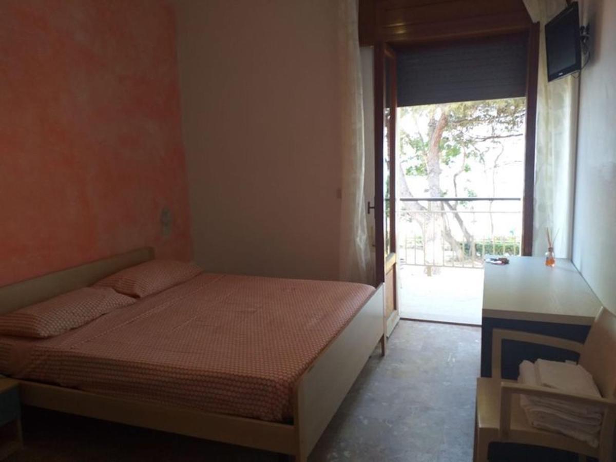 פינטו Room In Bb - Spacious Double Room Beside The Sea מראה חיצוני תמונה